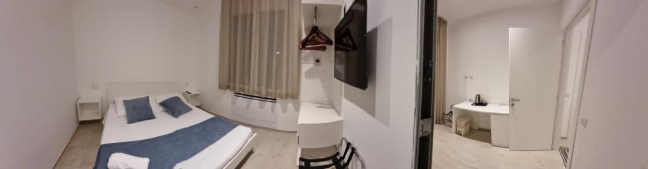 A Casa Di Maghi Hotel Olbia Buitenkant foto